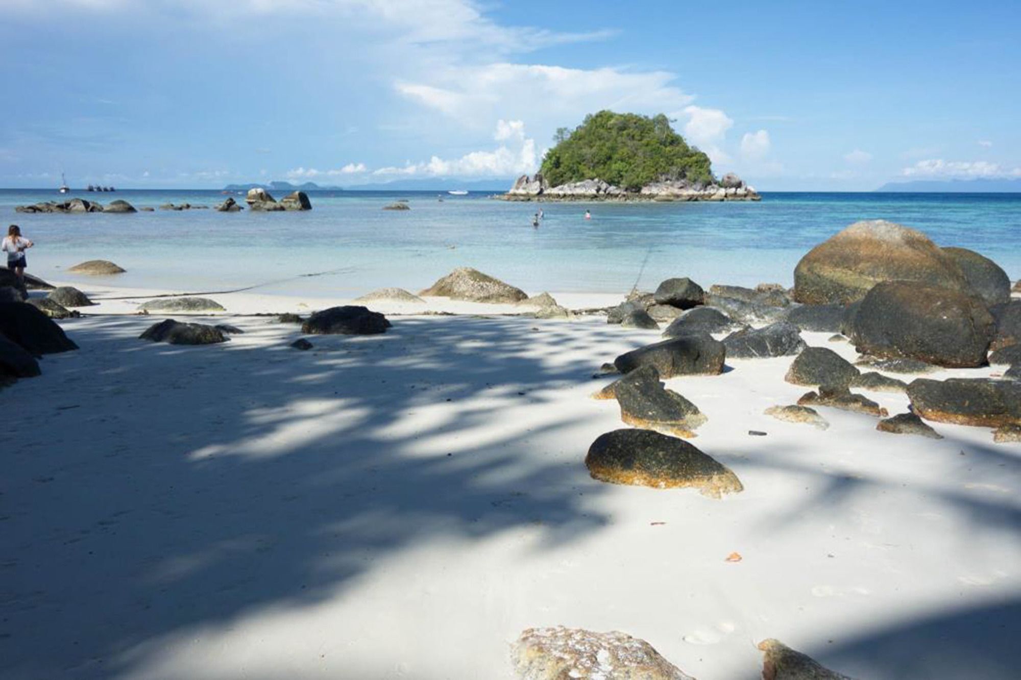 Pitiusas Beach Resort Koh Lipe Esterno foto